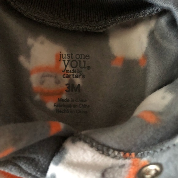 Just One You made by Carter’s Size- 3 months - Picture 3 of 4